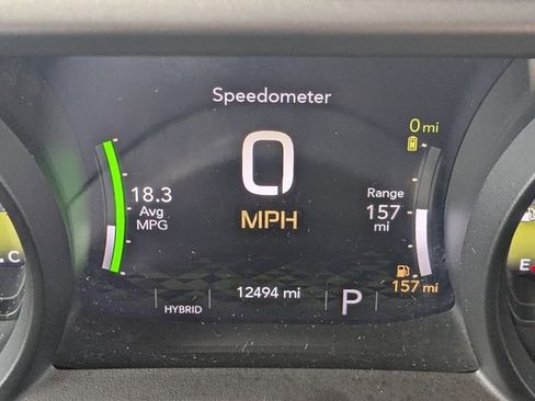 Used 2025 Jeep Wrangler Unlimited Sahara image 28