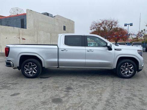 Used 2022 GMC Sierra 1500 SLT w/ SLT Premium Plus Package image 5