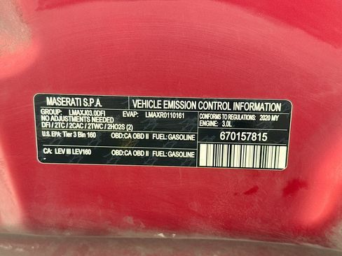 Used 2020 Maserati Levante GranSport image 21