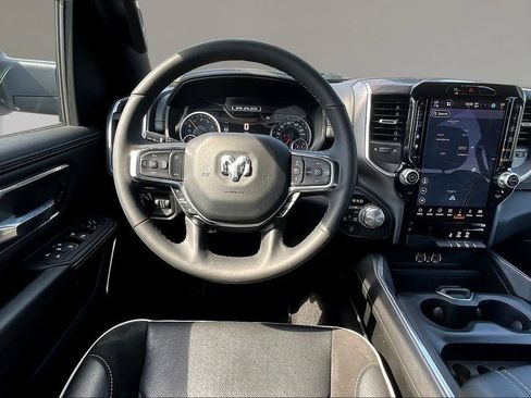 Used 2026 RAM 1500 Laramie AWD/4WD image 9
