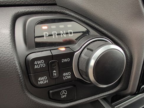 Used 2023 RAM 1500 Big Horn image 33