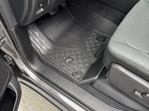 New 2026 RAM 1500 Big Horn AWD/4WD image 14