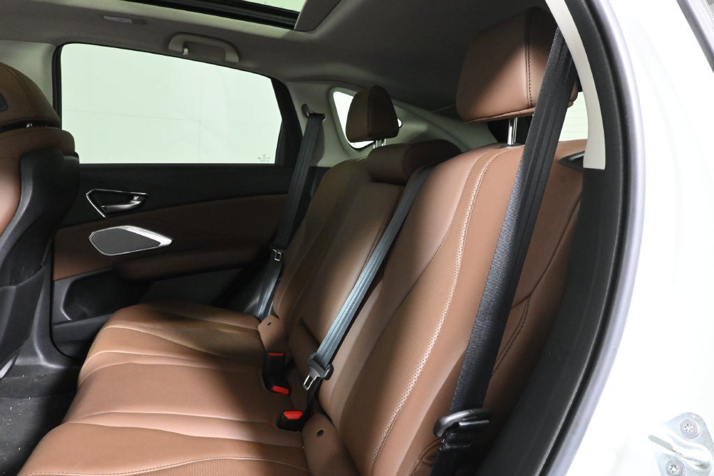 Used 2023 Acura RDX w/ Technology Package AWD/4WD image 6