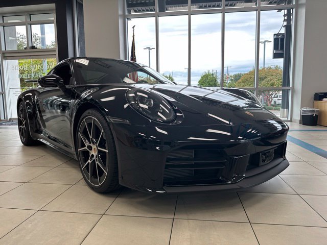 Used 2026 Porsche 911 Carrera RWD image 2