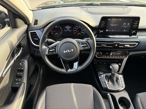 Certified 2023 Kia Seltos S FWD image 23