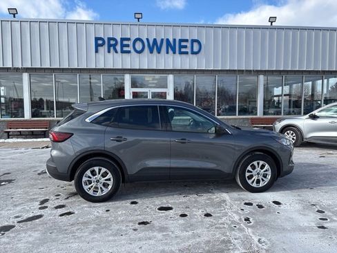 Used 2023 Ford Escape Active image 2