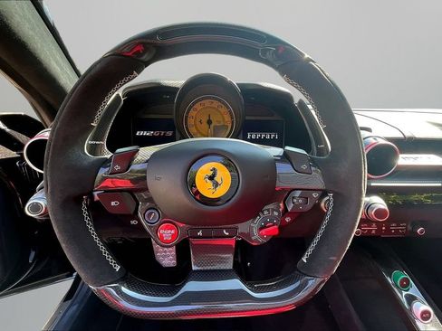 Used 2023 Ferrari 812 GTS RWD image 9