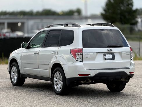 Used 2012 Subaru Forester 2.5X Limited AWD/4WD image 10