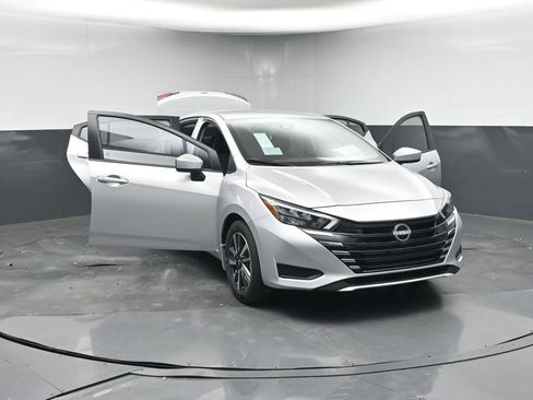 New 2025 Nissan Versa SV w/ Trunk Package image 42