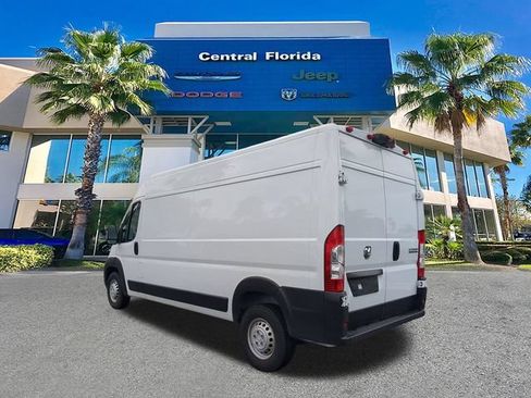 Used 2025 RAM ProMaster 2500 w/ Convenience Group FWD image 7
