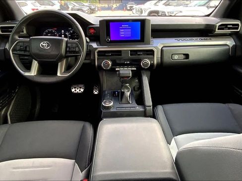 Used 2024 Toyota Tacoma TRD Sport RWD image 15