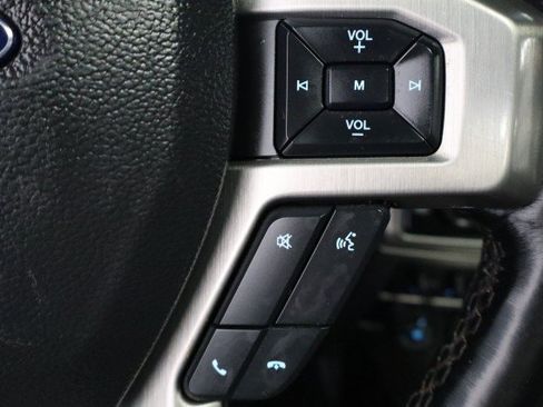 Used 2022 Ford F250 Platinum w/ FX4 Off-Road Package AWD/4WD image 42