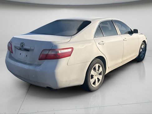 Used 2008 Toyota Camry LE image 4