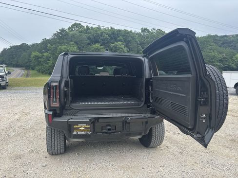 Used 2025 GMC Hummer EV 2X AWD/4WD image 23