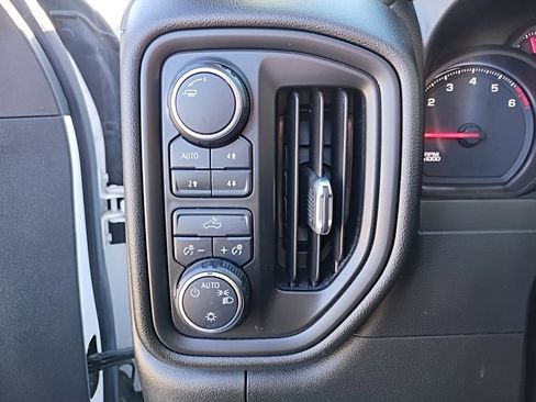 Used 2020 Chevrolet Silverado 1500 Custom Trail Boss w/ Custom Convenience Package image 27