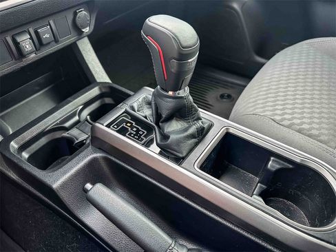 Used 2023 Toyota Tacoma SR5 image 32