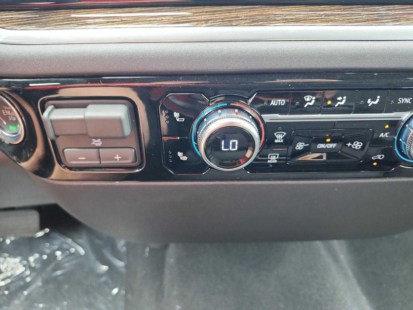New 2026 GMC Sierra 1500 SLE AWD/4WD image 16
