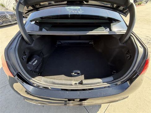 Used 2023 Mercedes-Benz C 300 Sedan image 10