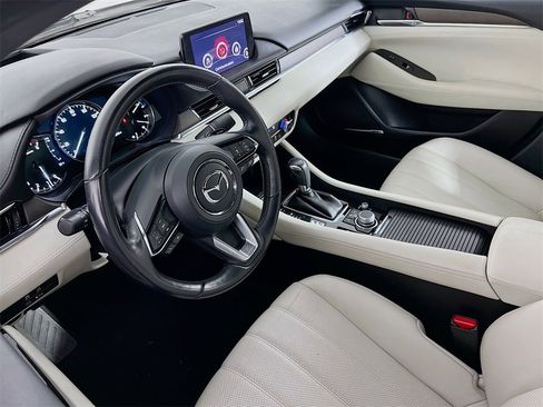 Used 2018 MAZDA MAZDA6 Signature image 9