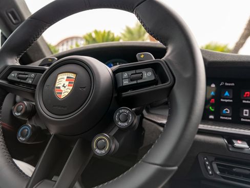 Used 2025 Porsche 911 GT3 RS RWD image 18