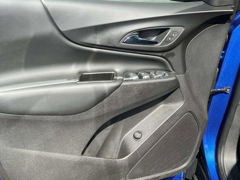 Used 2019 Chevrolet Equinox LT AWD/4WD image 17