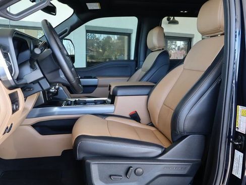 Used 2025 Ford F450 Lariat w/ Chrome Package image 16