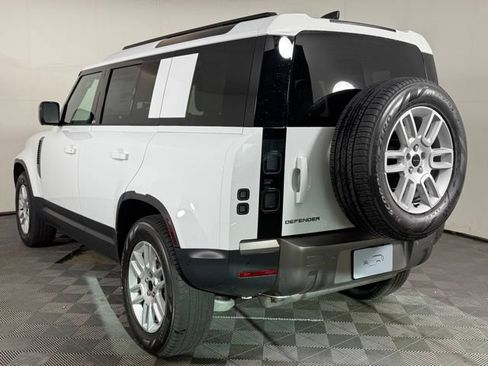 Used 2026 Land Rover Defender 110 S AWD/4WD image 4