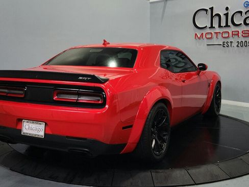 Used 2016 Dodge Challenger SRT Hellcat RWD image 11