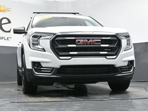 Used 2023 GMC Terrain AT4 w/ Tech Package AWD/4WD image 3