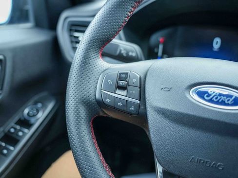 Used 2023 Ford Escape ST-Line w/ Tech Pack #1 image 29