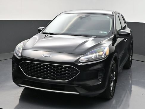 Used 2020 Ford Escape SE FWD image 4