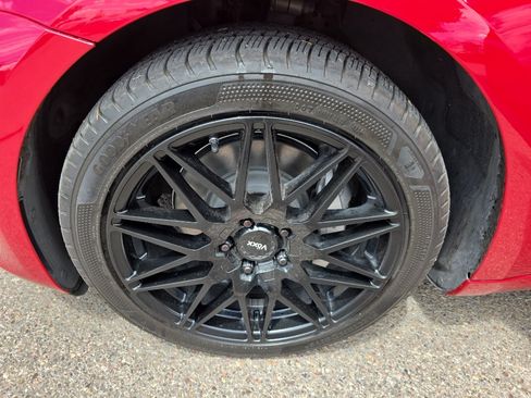 Used 2023 Tesla Model 3 Standard Range RWD image 9