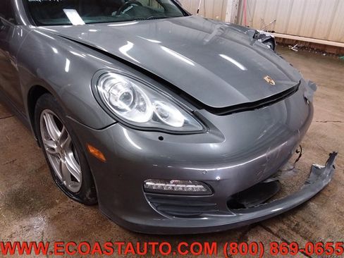 Used 2013 Porsche Panamera image 19