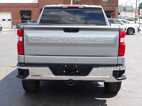 Used 2023 Chevrolet Silverado 1500 LT AWD/4WD image 9