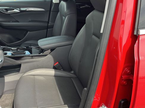 Used 2025 Buick Envision Preferred AWD/4WD image 20