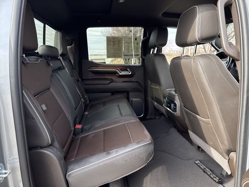 Used 2023 GMC Sierra 1500 Denali w/ Technology Package image 23