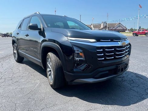 Used 2025 Chevrolet Equinox LT w/ Convenience Package II AWD/4WD image 7