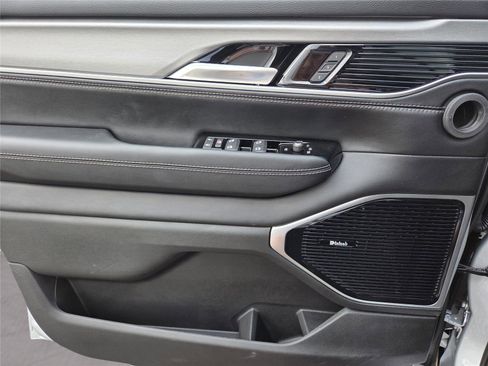 New 2026 Jeep Grand Wagoneer Limited image 22