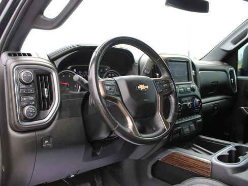 Used 2020 Chevrolet Silverado 2500 High Country w/ Z71 Off-Road Package AWD/4WD image 27