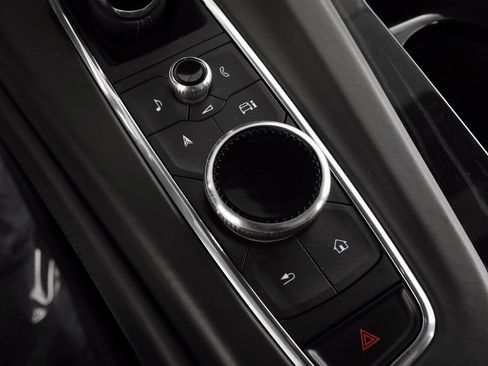 Used 2023 Cadillac Escalade V AWD/4WD image 17