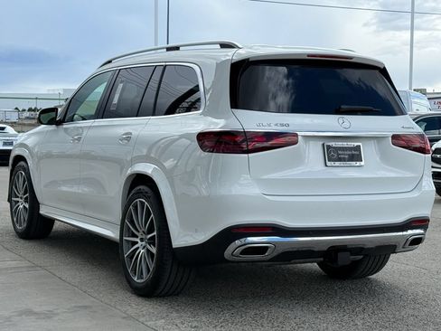 Used 2025 Mercedes-Benz GLS 450 4MATIC image 11