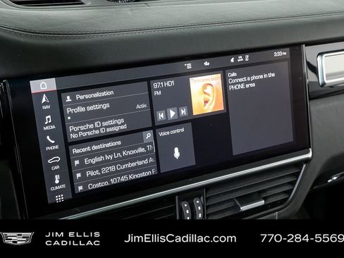 Used 2021 Porsche Cayenne Turbo S w/ Premium Package Plus image 15