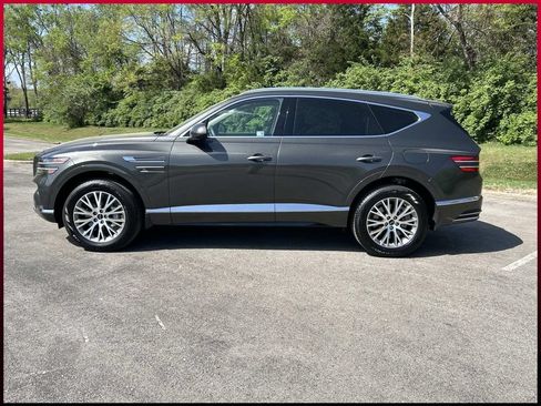 Used 2025 Genesis GV80 2.5T Standard AWD/4WD image 4