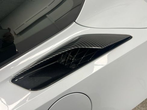 Used 2018 Chevrolet Corvette Grand Sport w/ Carbon 65 Edition RWD image 17