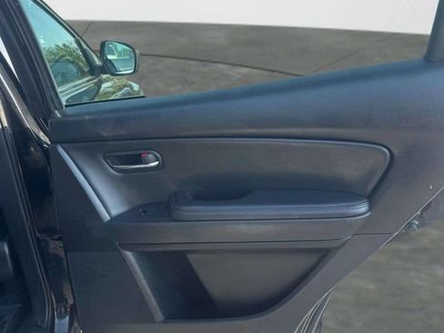 Used 2011 MAZDA CX-9 Touring w/ Moonroof & Bose Audio Pkg FWD image 14