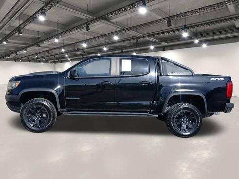 Used 2018 Chevrolet Colorado ZR2 w/ ZR2 Midnight Special Edition AWD/4WD image 13