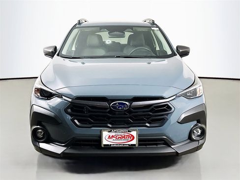 Used 2024 Subaru Crosstrek 2.0i Premium image 16