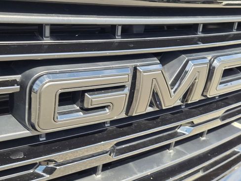 Used 2026 GMC Sierra 1500 Elevation RWD image 5