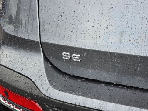 New 2026 Volkswagen Taos SE AWD/4WD image 13