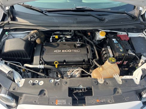 Used 2016 Chevrolet Sonic LS image 41